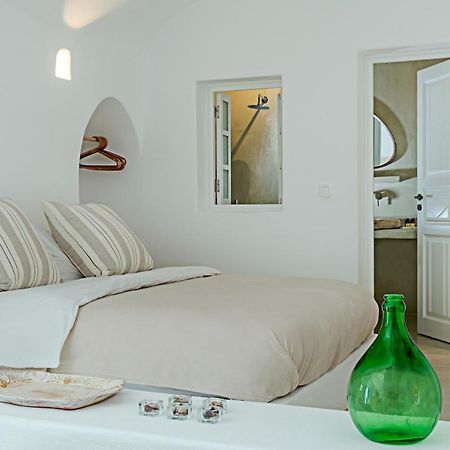 Crown Of Fira Villa Фиростефани Екстериор снимка