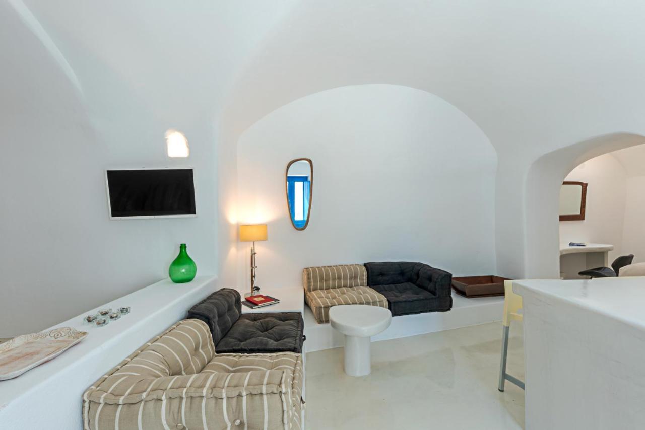 Crown Of Fira Villa Фиростефани Екстериор снимка