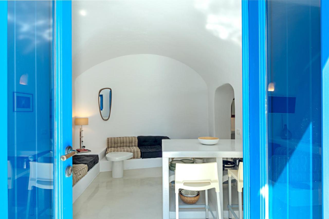 Crown Of Fira Villa Фиростефани Екстериор снимка