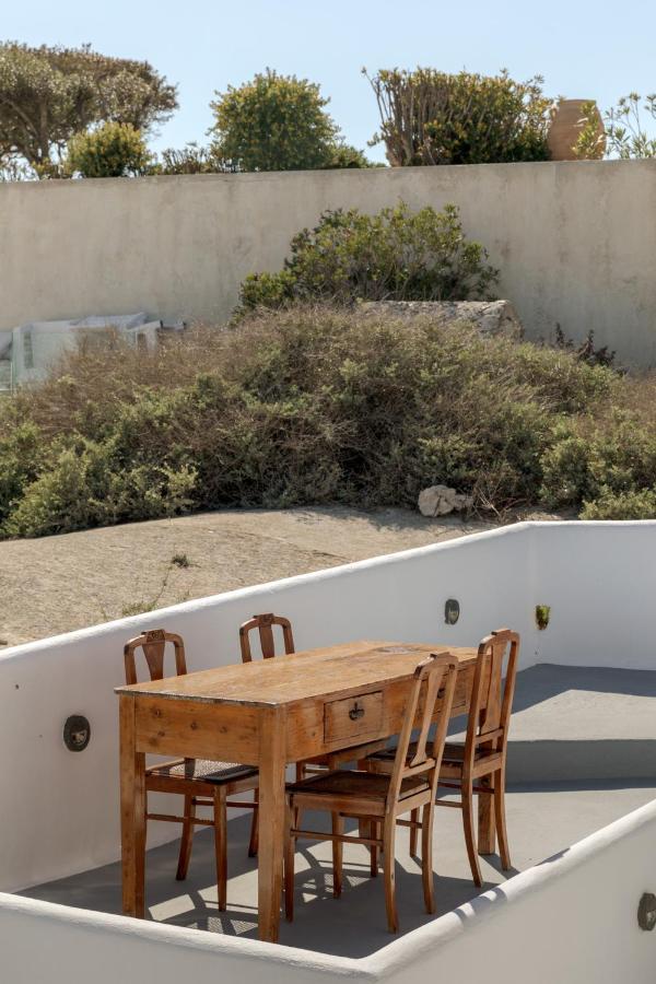 Crown Of Fira Villa Фиростефани Екстериор снимка