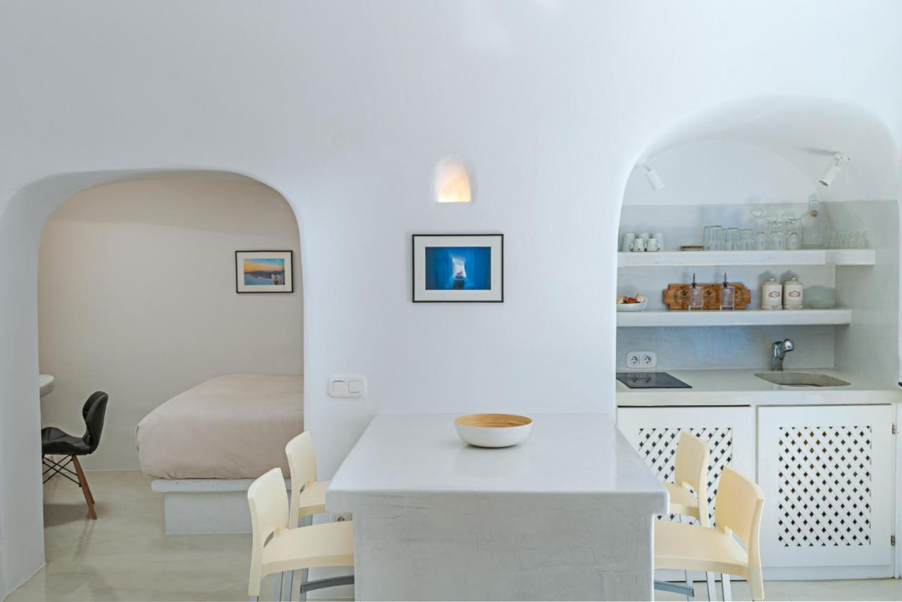 Crown Of Fira Villa Фиростефани Екстериор снимка